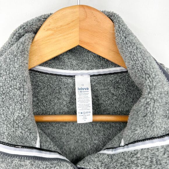 Lululemon Kids Ivivva Gray Quarter Zip Sweater Size 12 - Picture 4 of 6